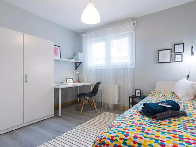 Room in a shared 3 bedroom apartment for rent in Arabella, all bills included