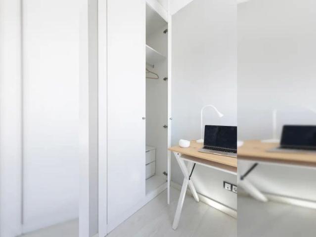 Room in a shared 3 bedroom apartment for rent in Buenavista