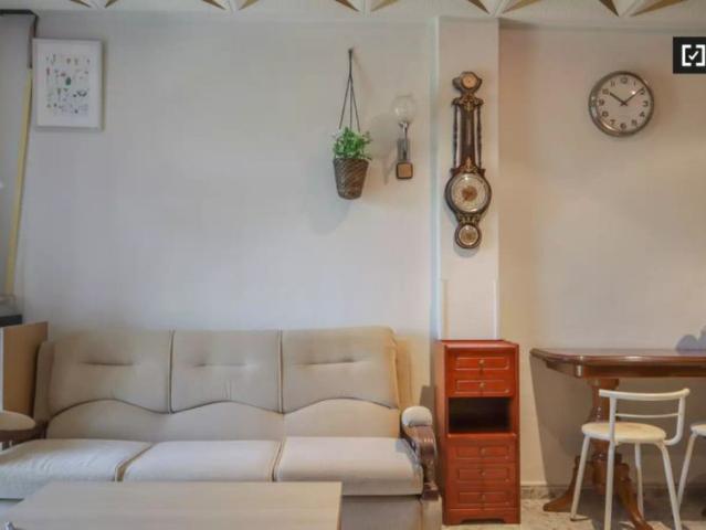 Room in a shared 3 bedroom apartment for rent in Getafe