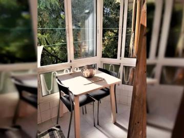 Room in a shared 3 bedroom apartment for rent in Los Pájaros