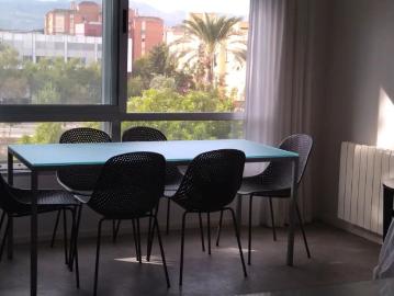 Room in a shared 3 bedroom apartment for rent in Murcia, bills included