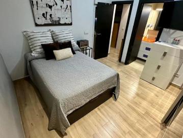 Room in a shared 3 bedroom apartment for rent in Sabadell, all bills included