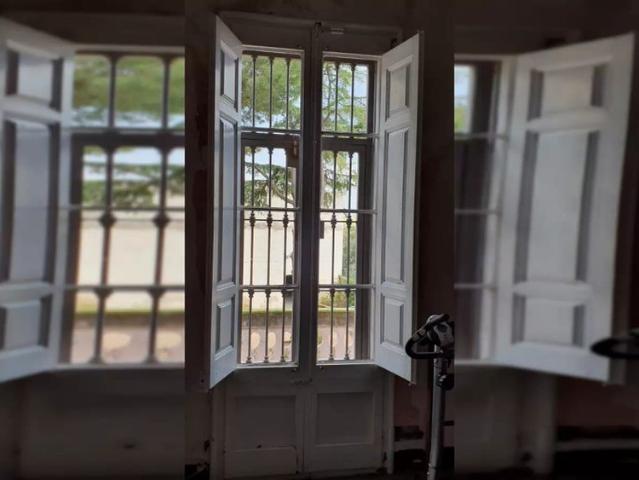 Room in a shared 3 bedroom apartment for rent in Sentmenat, all bills included, only females
