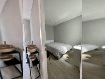 Room in a shared 4 bedroom apartment for rent in Collblanc