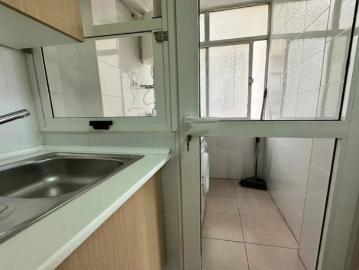 Room in a shared 4 bedroom apartment for rent in Cartagena