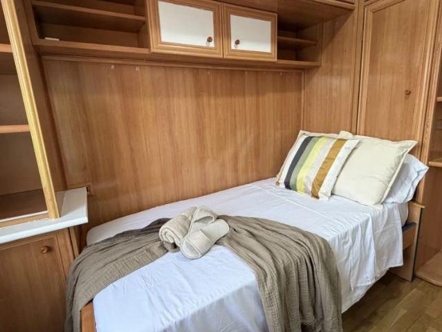 Room in a shared 4 bedroom apartment for rent in Casco Histórico de Vallecas