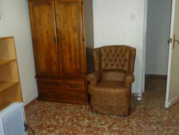 Room in a shared 4 bedroom apartment for rent in Ciudad Jardín