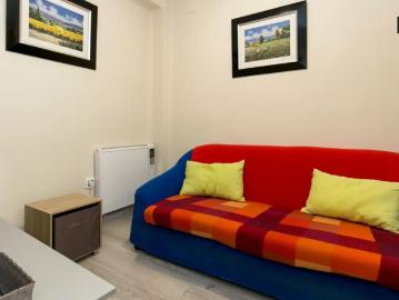 Room in a shared 4 bedroom apartment for rent in Angustias Chana Encina