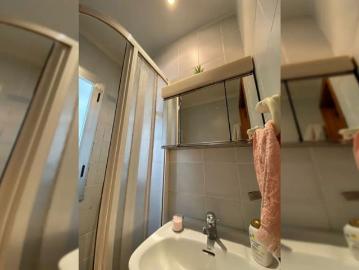 Room in a shared 4 bedroom apartment for rent in Barrio Oeste, only students