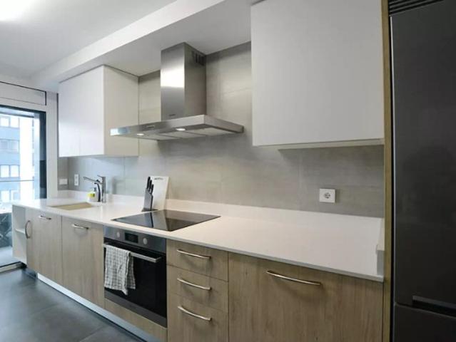 Room in a shared 4 bedroom apartment for rent in Basurtu, all bills included