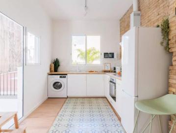 Room in a shared 4 bedroom apartment for rent in Burjassot, Valencia