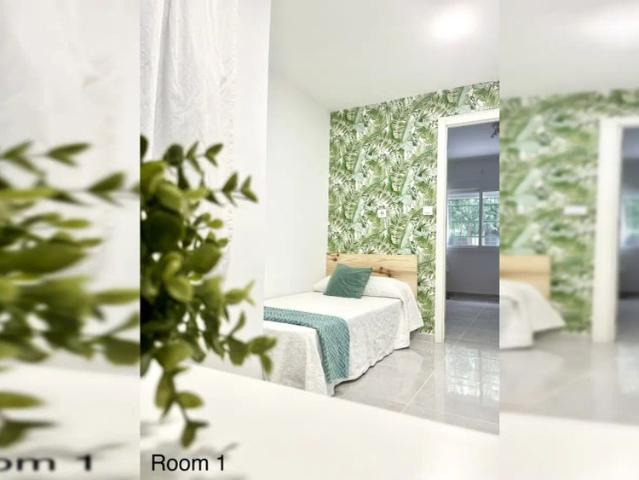 Room in a shared 4 bedroom apartment for rent in Las Avenidas, Seville