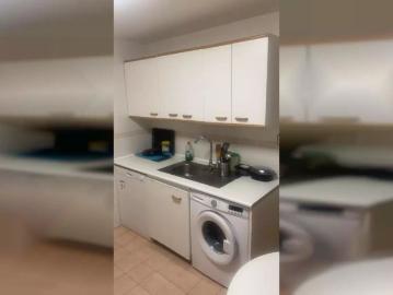 Room in a shared 4 bedroom apartment for rent in Leganés, Madrid perfect for male students