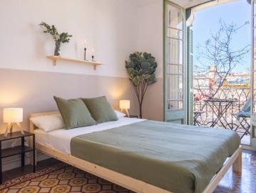 Room in a shared 4 bedroom apartment for rent in Sant Andreu