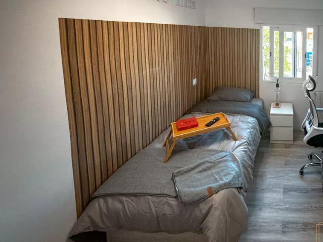 Room in a shared 4 bedroom apartment for rent in Simancas, all bills included