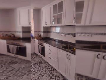 Room in a shared 4 bedroom apartment for rent in Plaza de Toros Vieja, all bills included, professionals and students only