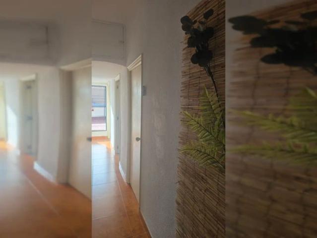 Room in a shared 4 bedroom apartment for rent in Ventas