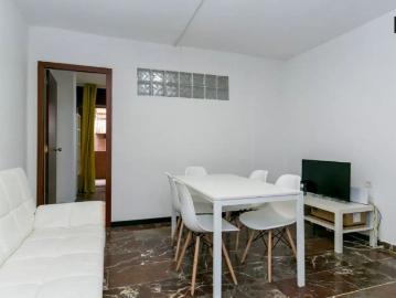 Room in a shared 5 bedroom apartment for rent in Camino de Ronda, Granada