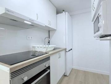 Room in a shared 5 bedroom apartment for rent in Casco Histórico de Vallecas