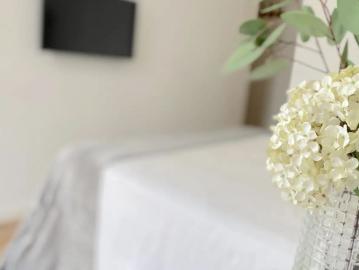 Room in a shared 5 bedroom apartment for rent in Cruz Roja Capuchinos