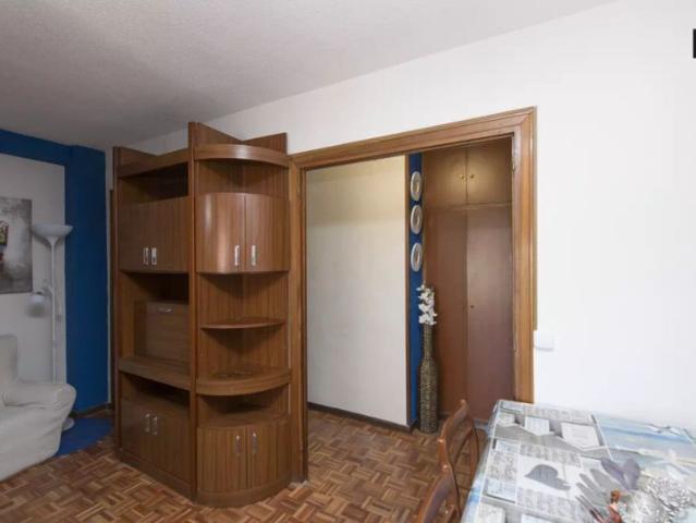 Room in a shared 5 bedroom apartment for rent in Alcalá de Henares