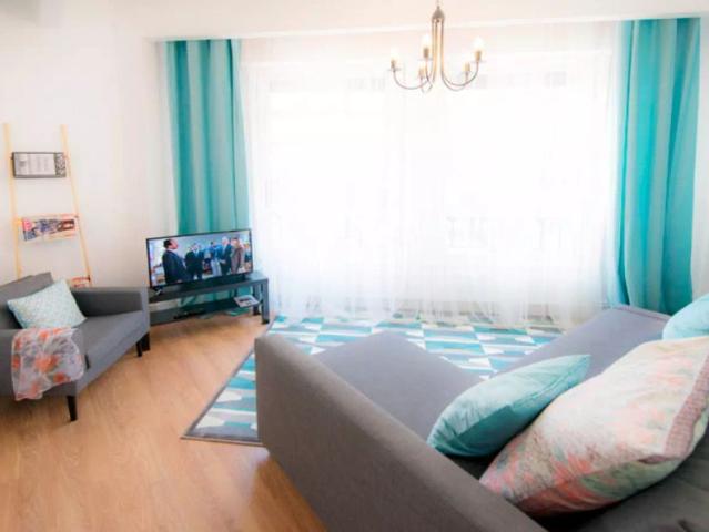Room in a shared 5 bedroom apartment for rent in Indautxu, bills included