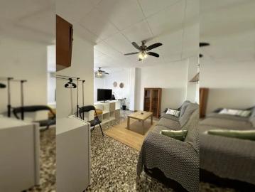 Room in a shared 5 bedroom apartment for rent in Murcia, for professionals and students