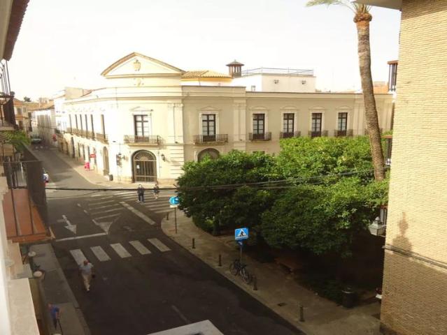 Room in a shared 5 bedroom apartment for rent in San Miguel Capuchinos