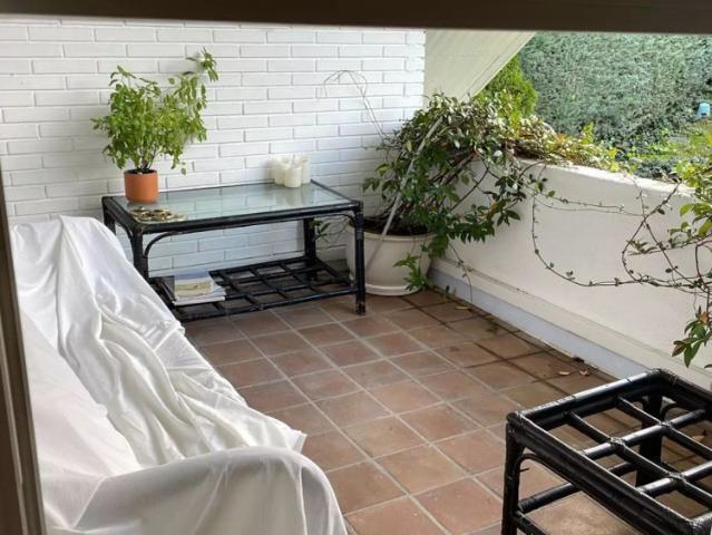 Room in a shared 5 bedroom apartment for rent in Villafranca del Castillo