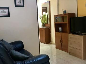Room in a shared 6 bedroom apartment for rent in Alcalá de Henares