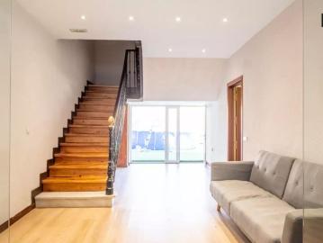 Room in a shared 6 bedroom apartment for rent in Alcalá de Henares, only students