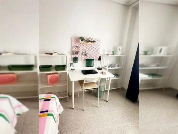 Room in a shared 6 bedroom apartment for rent in Alicante