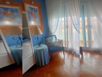 Room in a shared 6 bedroom apartment for rent in Barcelona, bills included