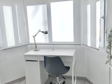 Room in a shared 6 bedroom apartment for rent in Murcia, no couples allowed