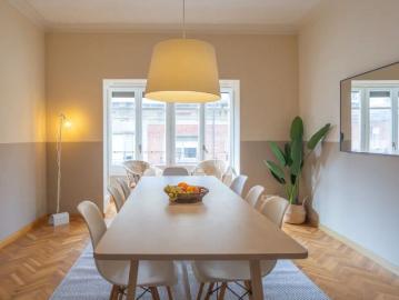Room in a shared 6 bedroom apartment for rent in Sant Gervasi Bonanova, suitable for students and professionals