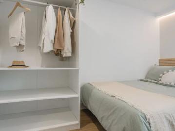 Room in a shared 6 bedroom apartment for rent in Puerta Bonita, Madrid