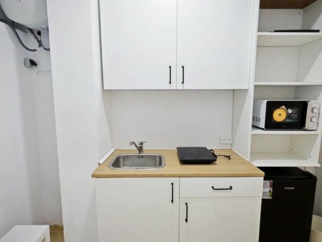Room in a shared 7 bedroom apartment for rent in Cartagena
