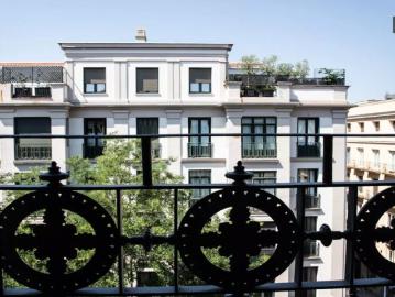 Room in a shared 7 bedroom apartment for rent in Argüelles, professionals and students only