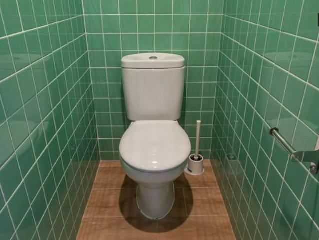 Room in a shared 8 bedroom apartment for rent in Getafe, only students