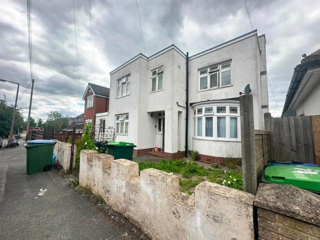 Studio in Darlaston WS10 8PU