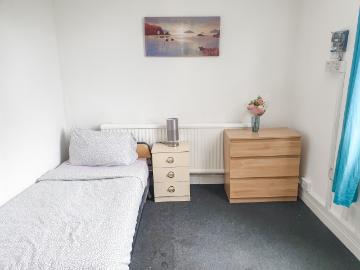 Studio in Wednesbury WS10 9BZ