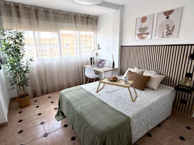 Room in shared apartment for rent in Getafe, Madrid
