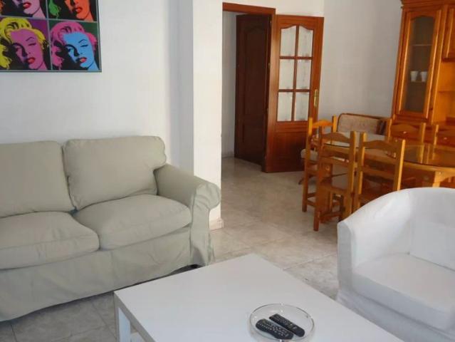 Room in shared apartment in Cordoba