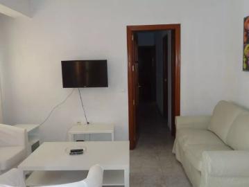 Room in shared apartment in Cordoba