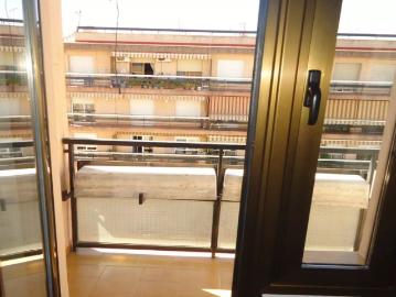 Room in shared apartment in Cordoba