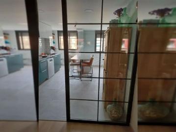Room in shared apartment in Cartagena