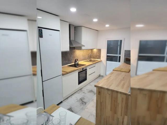 Room in shared apartment in Cartagena