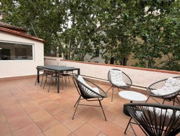 Room in shared apartment in Barcelona