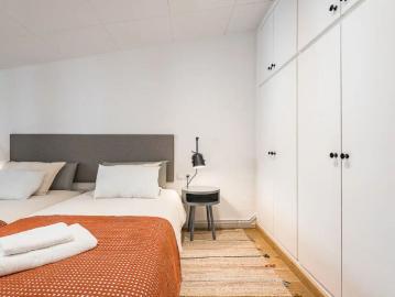 Room in shared apartment in Barcelona