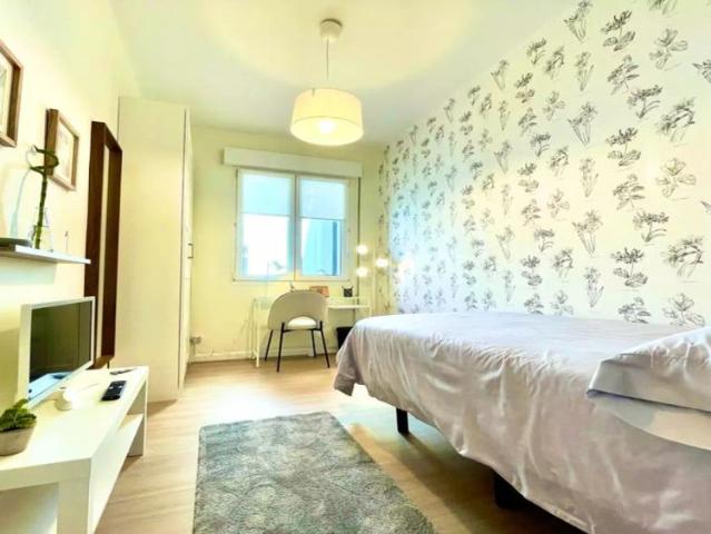 Room in shared apartment in Bilbo